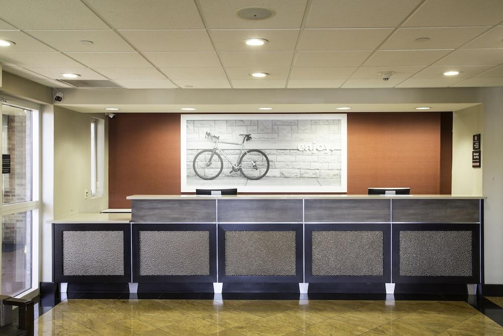 Hampton Inn Oxford-West Exterior foto